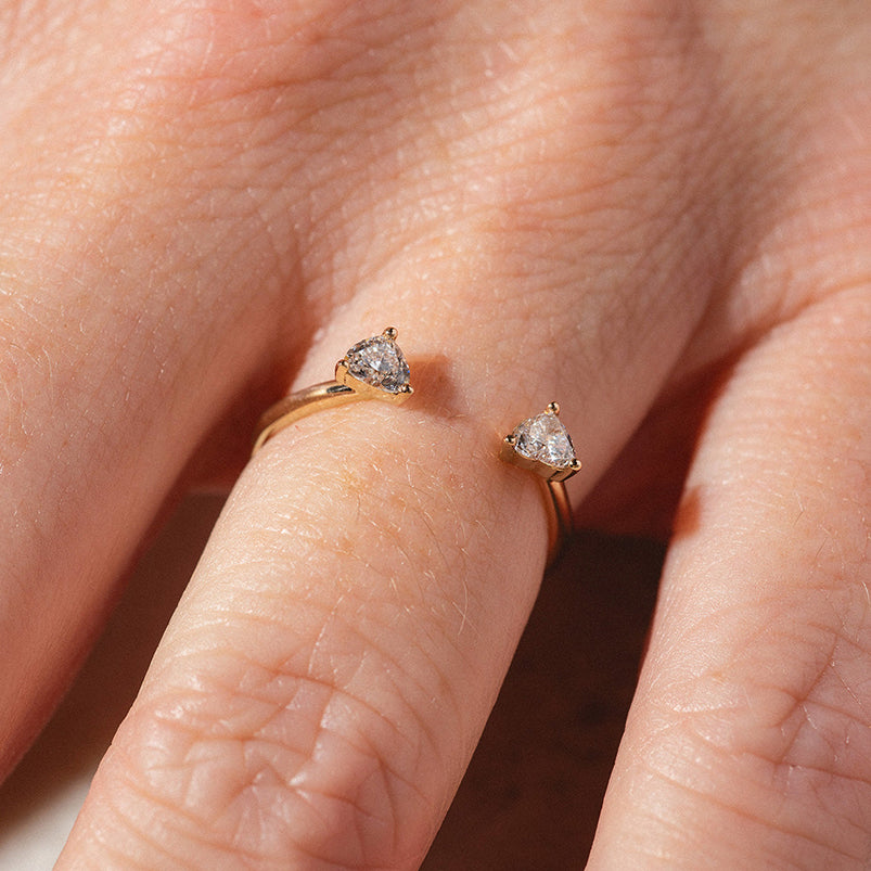 Diamond Hearts Moissanite