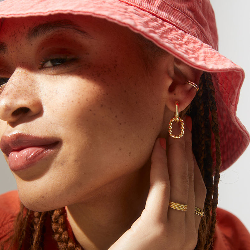 Double U Shaped Hoop