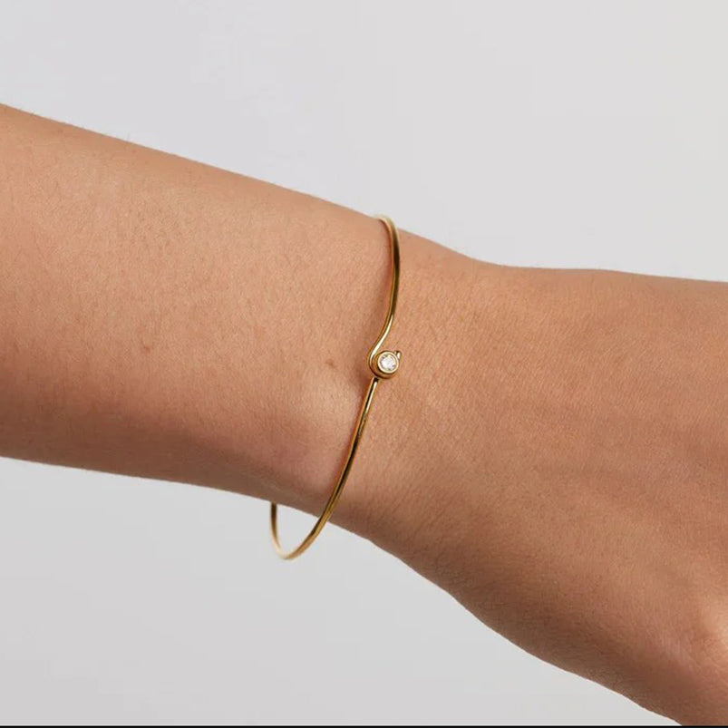 Hook Zirconia Bracelet