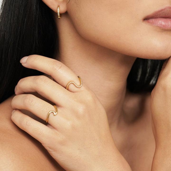 Curve Crystal